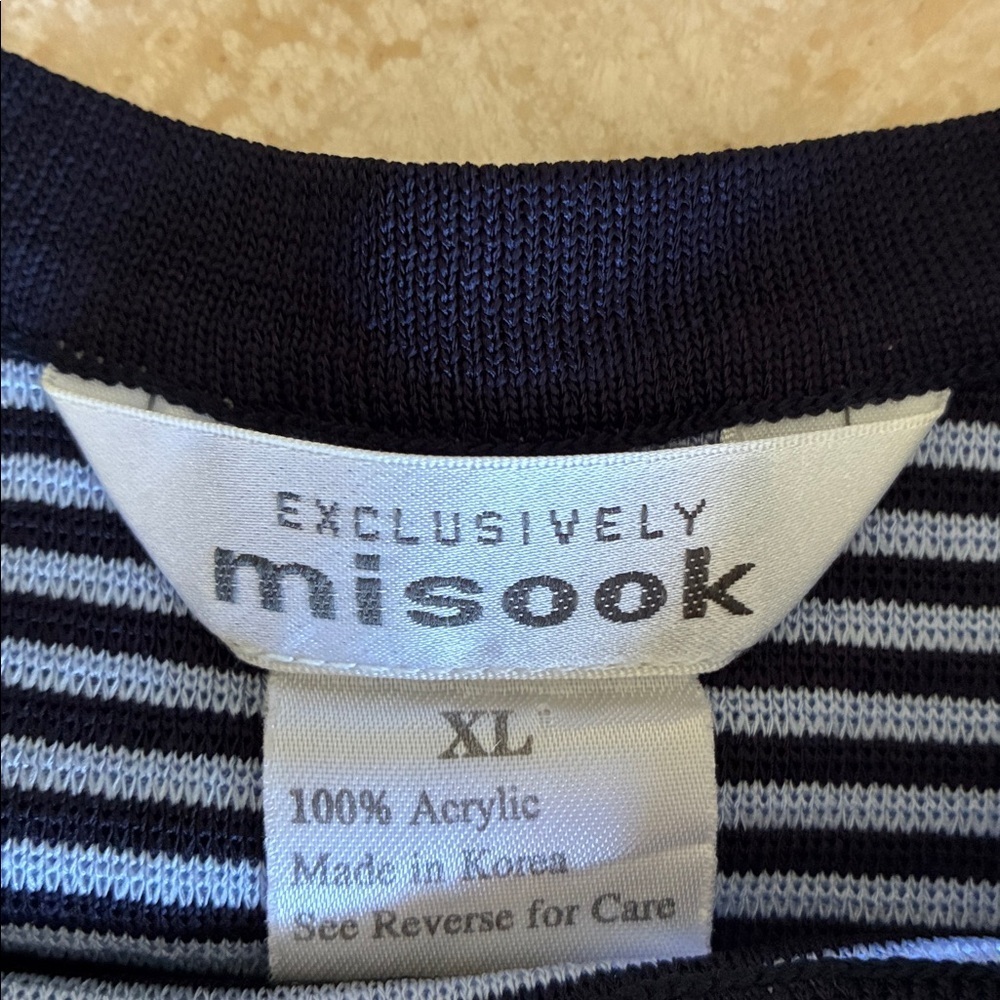 Misook striped knit tank, Women's XL Blue & White, split sides. EUC - Picture 10 of 15